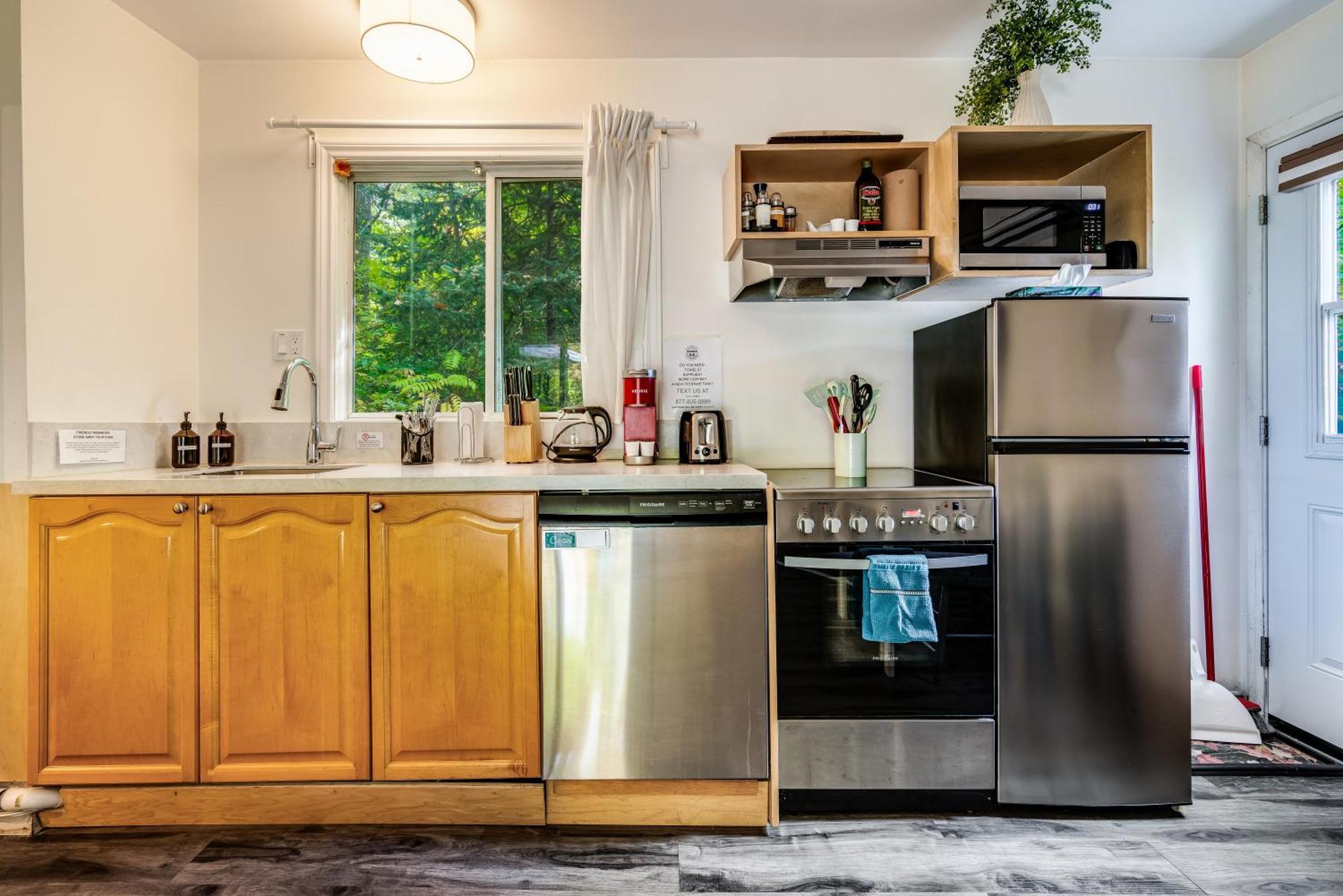 Muskoka Waterfront Retreat Villa Dwight Ngoại thất bức ảnh