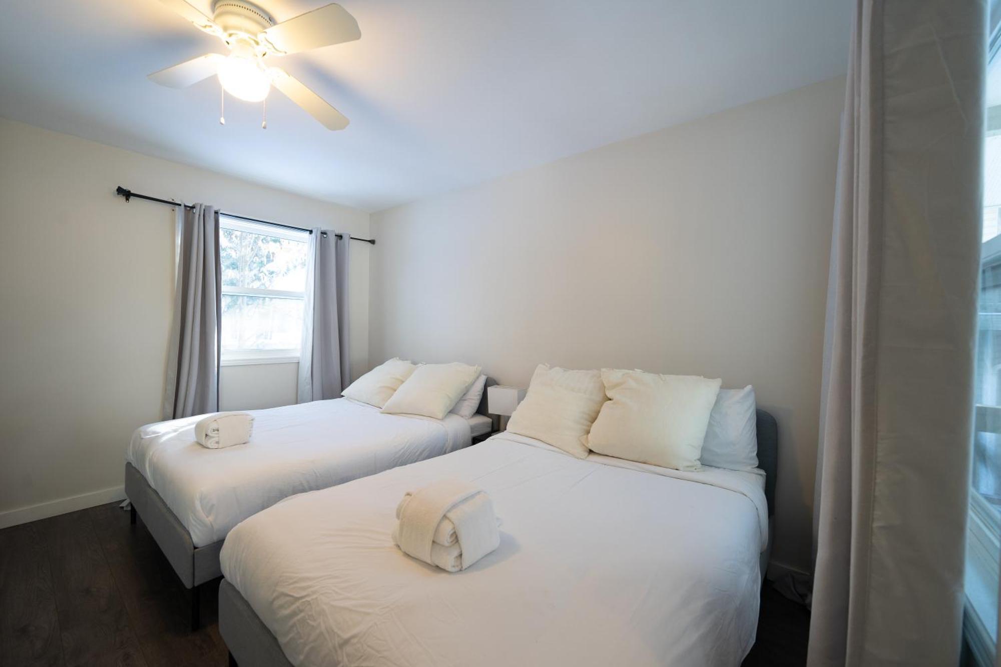 Muskoka Waterfront Retreat Villa Dwight Ngoại thất bức ảnh